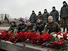 Представители "Школы героев" приняли участие в чествовании памяти неизвестного солдата на площади Славы