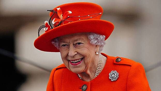 Королева Елизавета II из-за проблем со здоровьем пропустила День памяти павших
