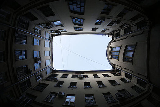 Вторичный рынок жилья в Москве рухнул на 30%