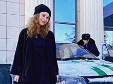 Алёхину задержали у входа в Мосгорсуд