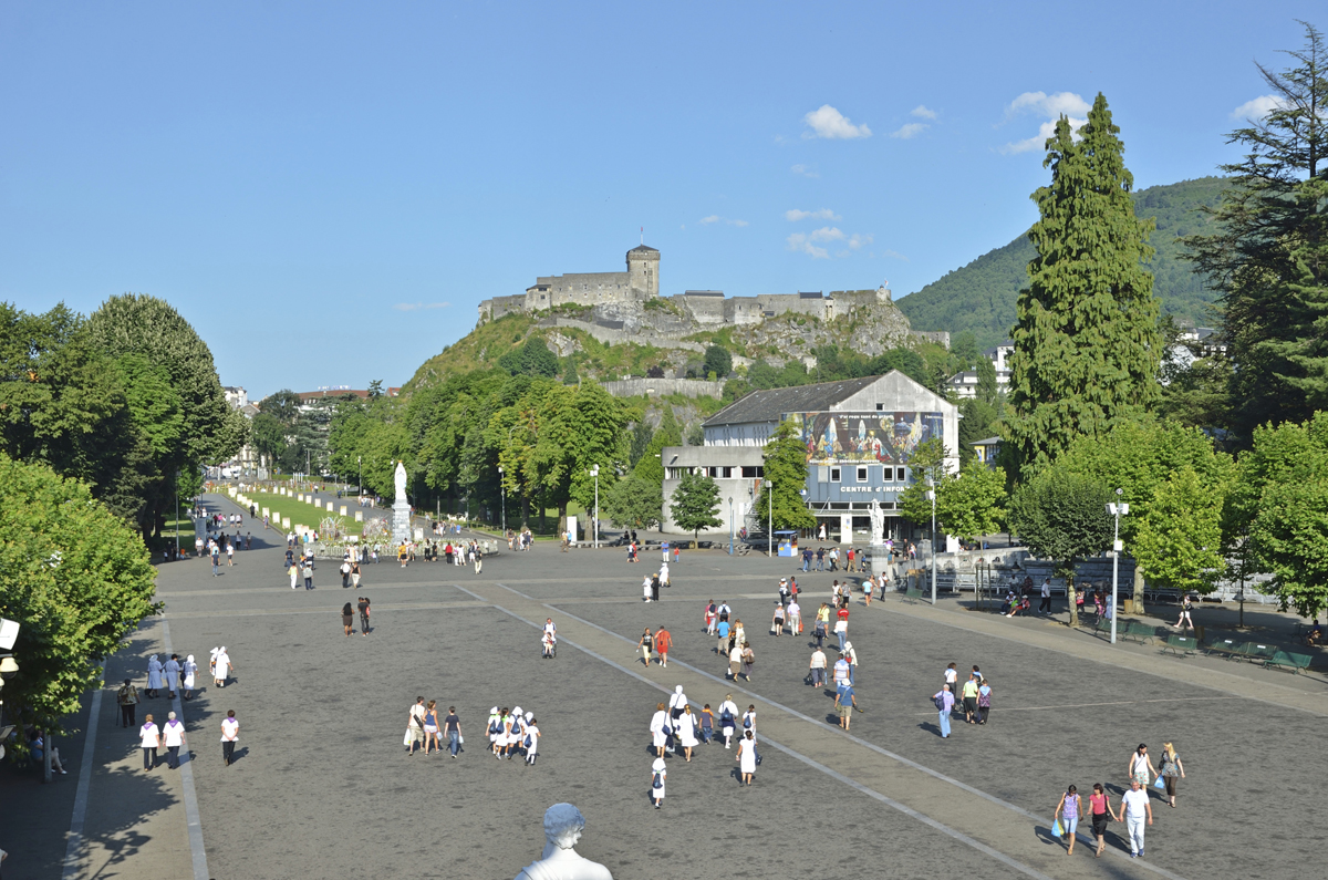 Лурд, Юг-Пиренеи, Франция, Европа