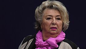 Тарасова резко обратилась к журналистам после прощания с Заворотнюк