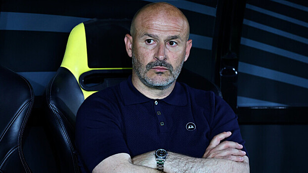 Главного тренера «Болоньи» госпитализировали с пневмонией