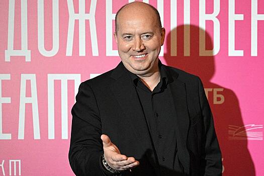 Россияне получили возможность купить вещи Безрукова и Собчак