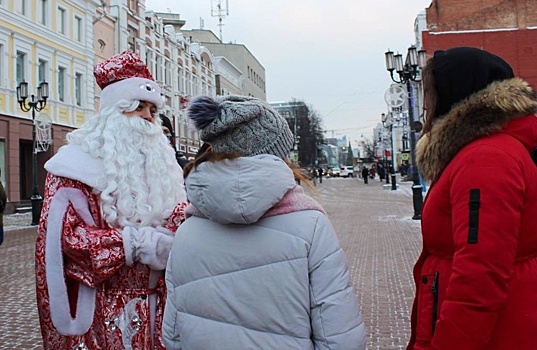 Дед Мороз расспросил нижегородцев о работе полиции