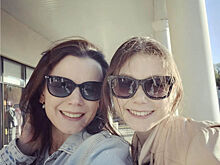 Очень похожи: известная фигуристка показала подросшую дочь