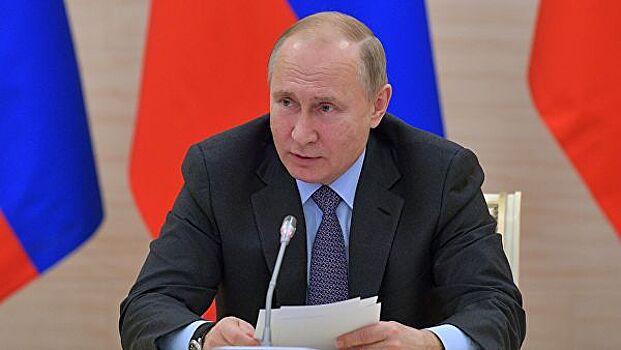Путин потребовал больше не инициировать переговоры с США по разоружению