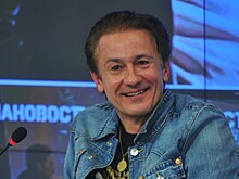 Близкий друг: "Гомосексуальность добавила обаяния Меньшикову"