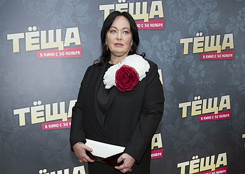 Появились слухи о тайном разводе Ларисы Гузеевой