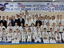 Олимпийский чемпион Николай Солодухин побывал в Омске на фестивале дзюдо