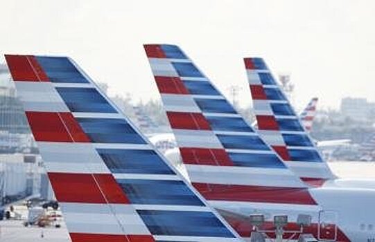 American Airlines заплатит пилотам 2-хкратную ставку за работу в праздники