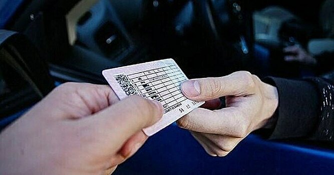 Суд запретил кировчанину с шизофренией управлять автомобилем
