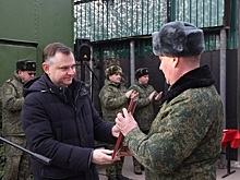 Юрий Слюсарь вручил бойцам 4-й гвардейской Краснознаменной армии ВВС и ПВО почетные знаки &laquo;За ратную службу&raquo;