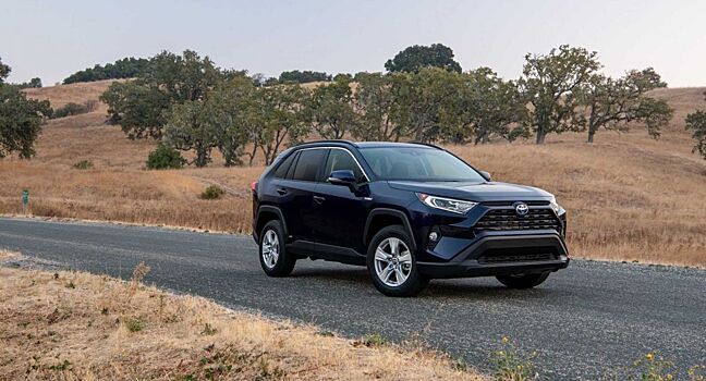 Toyota RAV4 Hybrid получит новую комплектацию — XLE Premium
