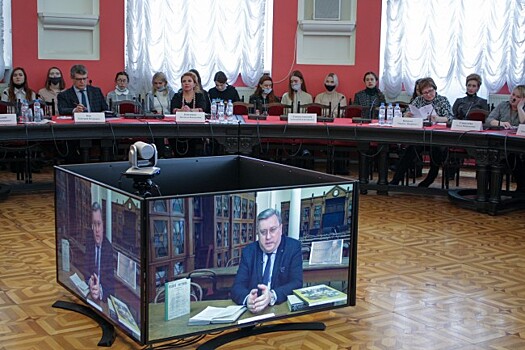 В МПГУ состоялся посвященный Достоевскому круглый стол