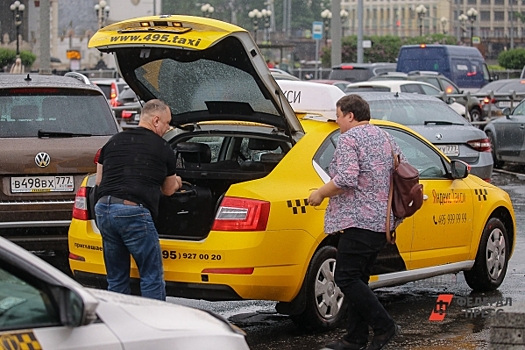 Автоэксперт о запрете иномарок в такси: «Спровоцирует нехватку транспорта»