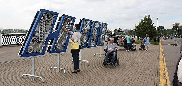 Первый маршрут для инвалидов и мам с колясками появится в Ижевске
