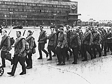 "Дикая дивизия синештанников". Как ополченцы-заводчане не пустили нацистов в Ленинград