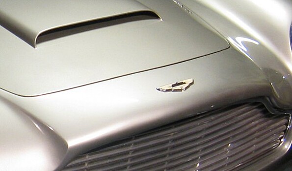 Кабриолет Aston Martin DB11 Volante практически готов к дебюту
