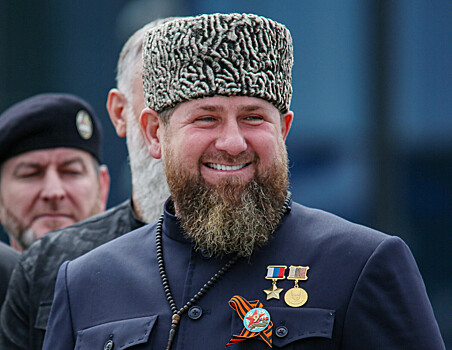 Рамзан Кадыров первым получил звание Героя Чеченской Республики