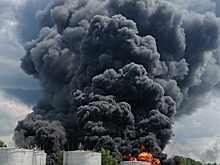 В региональной МЧС назвали пожар на нефтебазе в Воронеже самым сложным за 30 лет