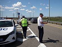 Пробка у Крымского моста выросла