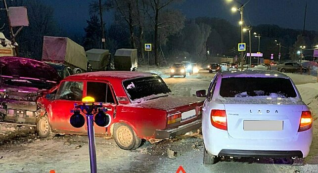 На Комсомольской произошло тройное ДТП