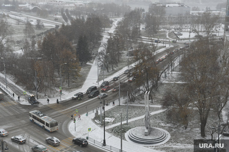 В Свердловской области ожидается теплая погода и снегопад