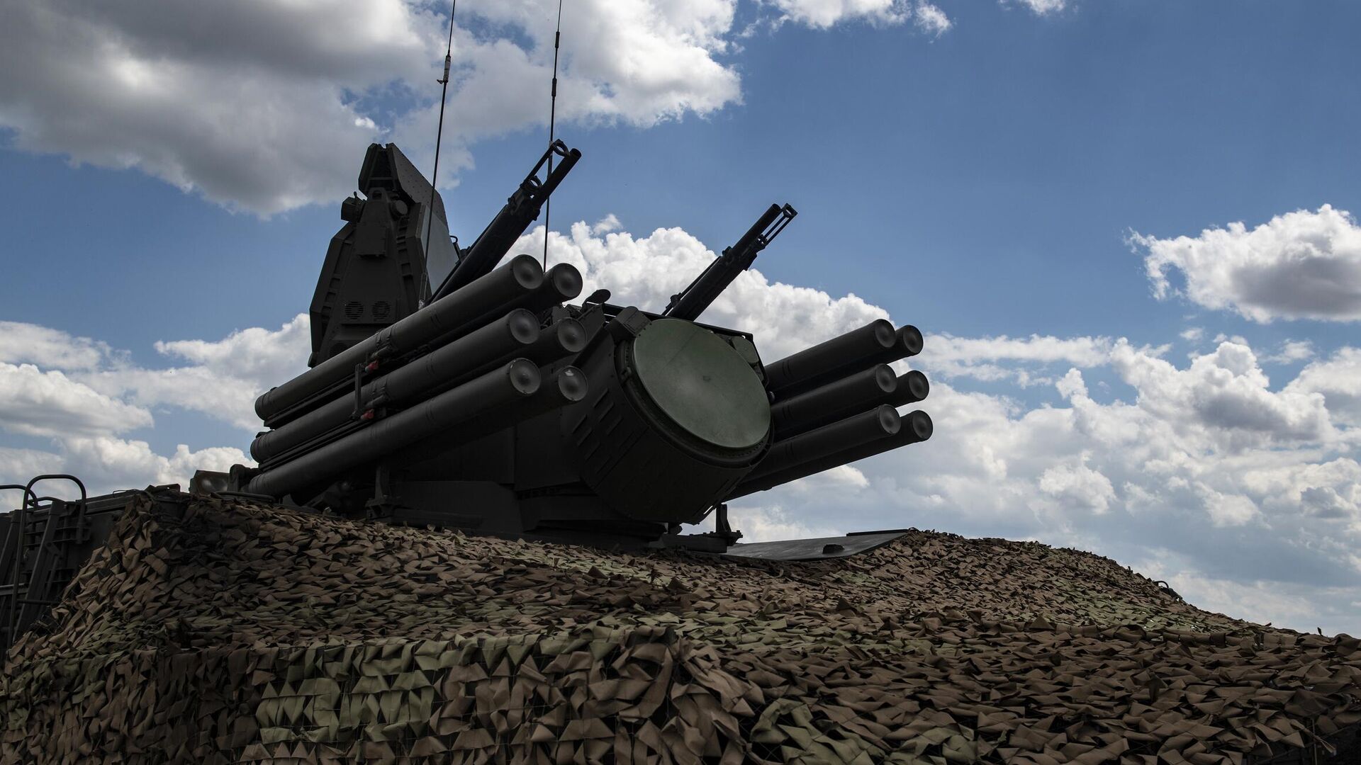 Средства ПВО РФ сбили четыре ракеты ATACMS в Крыму