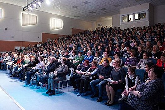 В Иркутске состоялся форум «Мир в руках женщины»