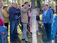 В Екатеринбурге жители требуют остановить стройку знаменитого хоккеиста