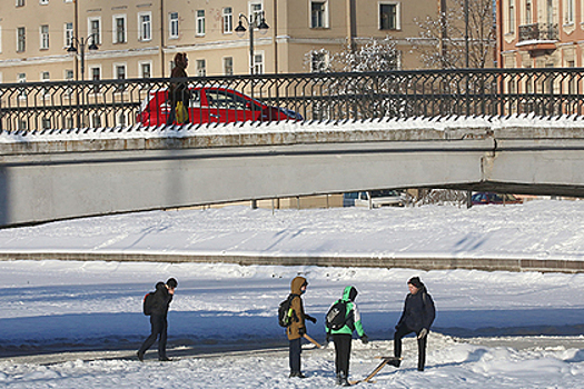 Следователи предостерегли ходящих по тонкому льду россиян