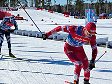 Большунов и Якимушкин устроили забег с детскими колясками на ЧР по лыжным гонкам