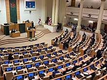 Парламент Грузии принял закон об иноагентах в третьем чтении