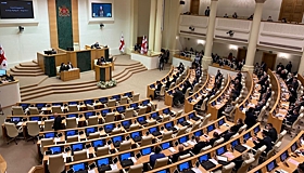 Парламент Грузии одобрил в первом чтении законопроект об иноагентах