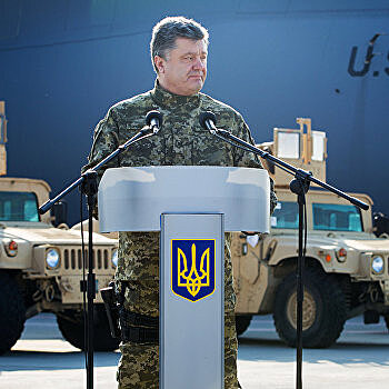Порошенко: Сотрудничество с США по предоставлению оружия Украине будет продолжено