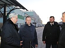 Роман Бусаргин осмотрел новые вагоны поезда Саратов-Москва