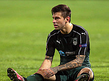 Тренер "Спартака" Каррера заявил, что не отказывался от трансферов Смолова и Канунникова