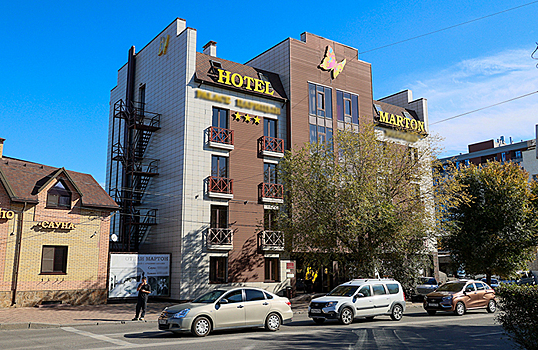 В Краснодаре приставы опечатывают отели сети Marton