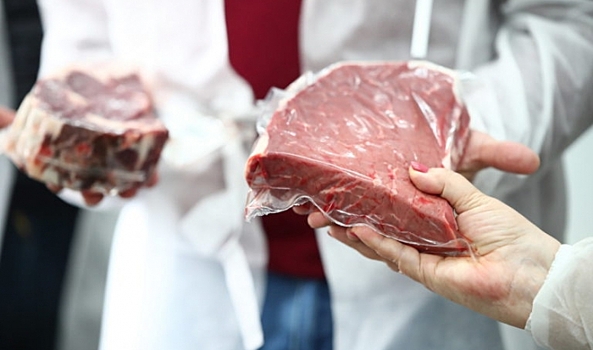 Волгоградцам рассказали, как выбрать вкусное и безопасное мясо