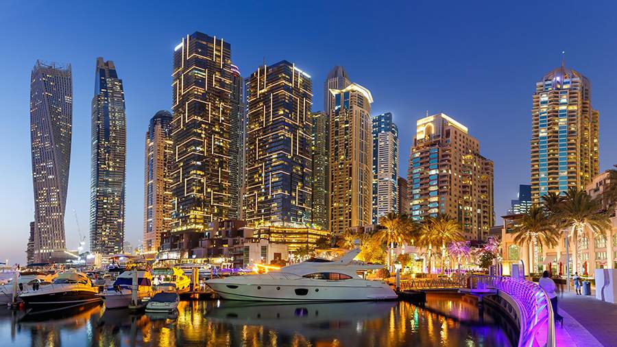 Российские туристы рассказали об ударах иранских ракет по Дубаю