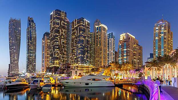 Российские туристы рассказали об ударах иранских ракет по Дубаю