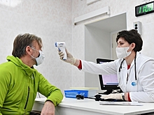 Пульмонолог описал особенности «ковидного» кашля