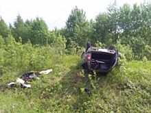 Пьяный водитель "Нивы" опрокинулся в кювет и покалечил троих человек ФОТО