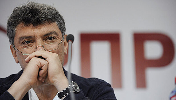 МГД обсудит возможность создания мемориала Немцову, если будет предложение