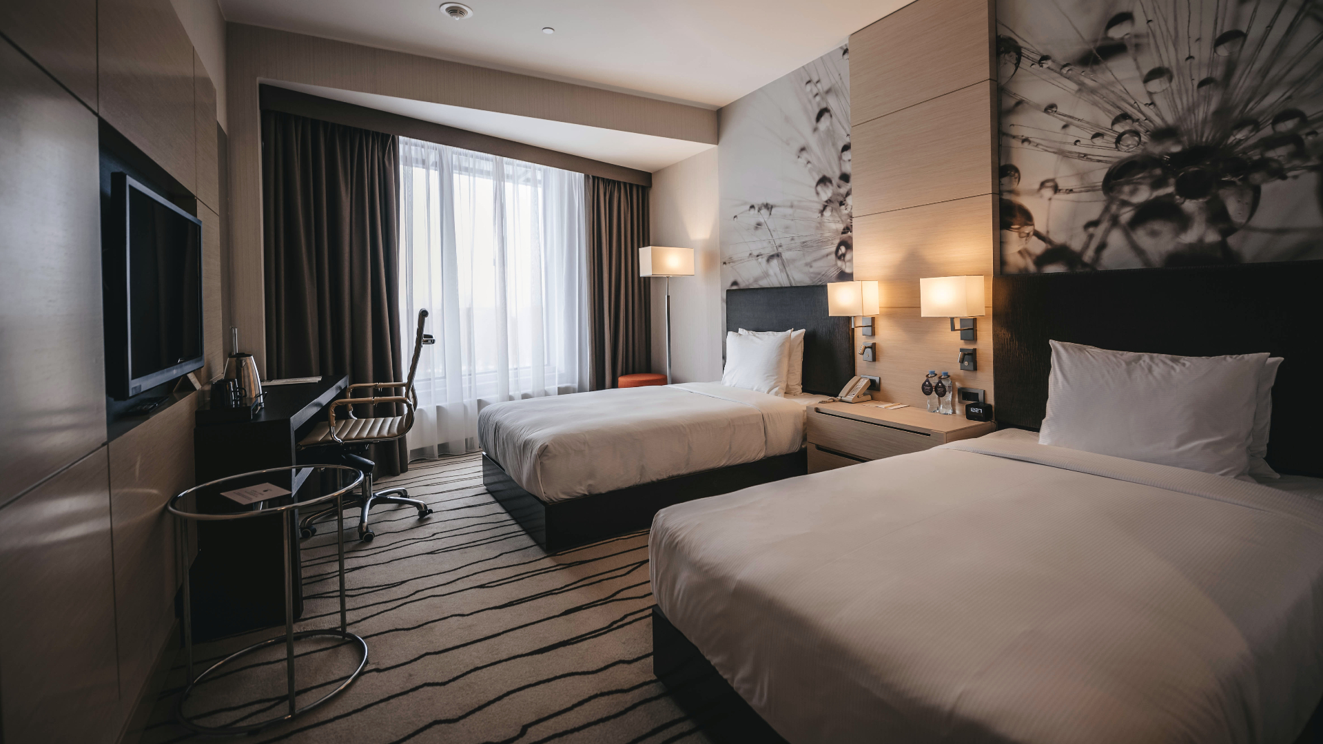 Названа причина сокращения персонала в отелях Дубая