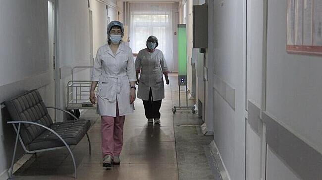 Студенты массово бегут из медвузов