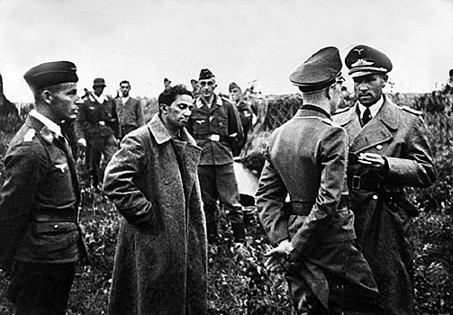 Почему западные историки очерняют наших героев