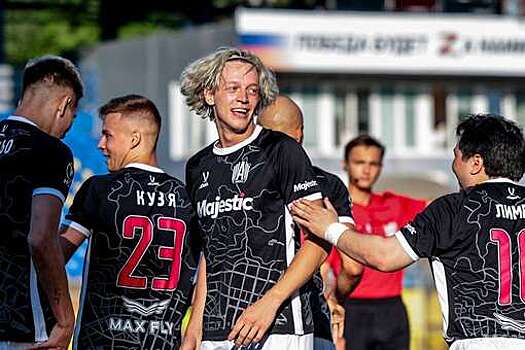 "Амкал" со счетом 3:1 обыграл "Квант" и вышел во второй раунд Кубка России