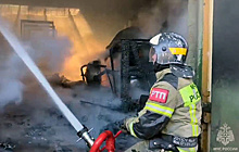 В Волгограде произошел пожар на территории оптово-строительного рынка